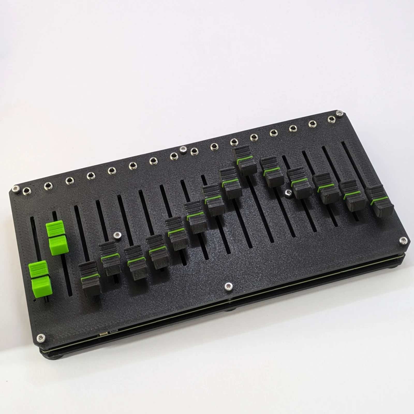 16x faderbank